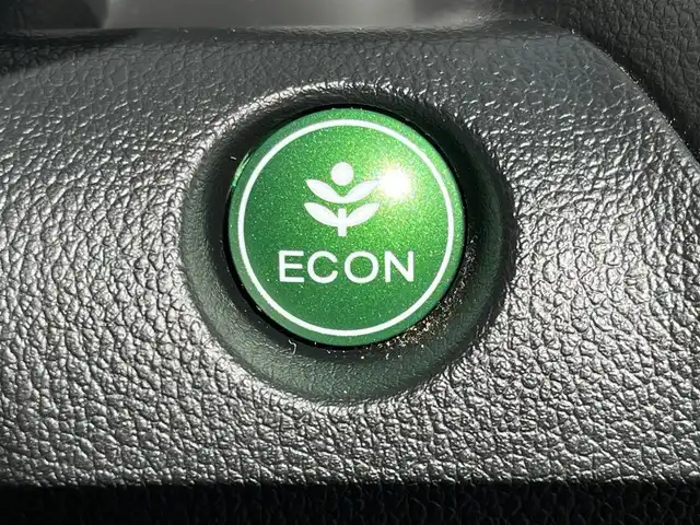 ホンダ Ｎ ＢＯＸ カスタム G 奈良県 2014(平26)年 4.5万km スマートブラック ＥＣＬＩＰＳＥナビ（AVN134M）/（ワンセグ／ＣＤ）/片側パワースライドドア/アイドリングストップ/横滑り防止/オートライト/電動格納ミラー/社外13インチＡＷ/スペアキーX1