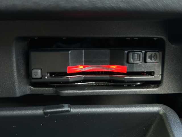 日産 セレナ ハイウェイスターVセレクションⅡ 愛媛県 2016(平28)年 6.3万km ダイヤモンドブラック 全方位カメラ/プロパイロット/両側パワースライドドア/ビルトインETC/フルセグTV/オートライト/LED/アイドリングストップ/クルーズコントロール追従あり/デジタルインナーミラー/コーナーセンサー前後/社外ナビ/フォグランプ/衝突軽減システム/横滑り防止装置/ウォークスルー/スマートキー