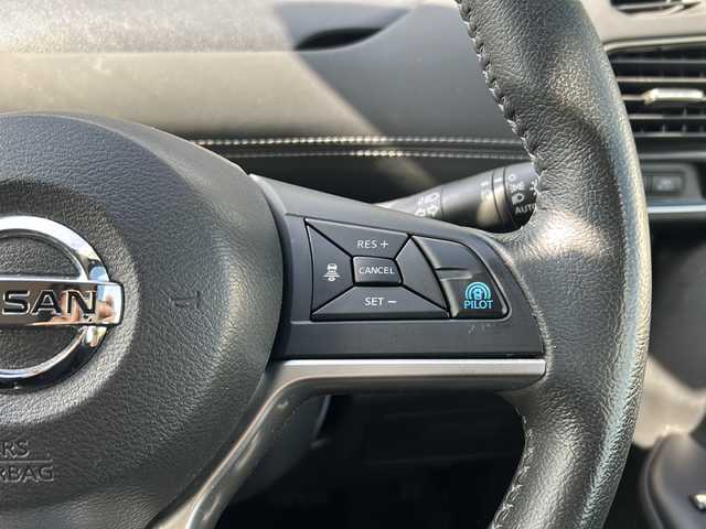 日産 セレナ ハイウェイスターVセレクションⅡ 愛媛県 2016(平28)年 6.3万km ダイヤモンドブラック 全方位カメラ/プロパイロット/両側パワースライドドア/ビルトインETC/フルセグTV/オートライト/LED/アイドリングストップ/クルーズコントロール追従あり/デジタルインナーミラー/コーナーセンサー前後/社外ナビ/フォグランプ/衝突軽減システム/横滑り防止装置/ウォークスルー/スマートキー