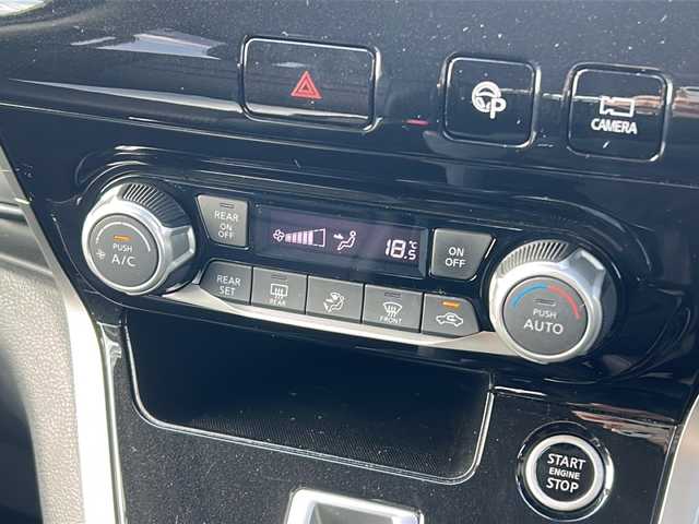 日産 セレナ ハイウェイスターVセレクションⅡ 愛媛県 2016(平28)年 6.3万km ダイヤモンドブラック 全方位カメラ/プロパイロット/両側パワースライドドア/ビルトインETC/フルセグTV/オートライト/LED/アイドリングストップ/クルーズコントロール追従あり/デジタルインナーミラー/コーナーセンサー前後/社外ナビ/フォグランプ/衝突軽減システム/横滑り防止装置/ウォークスルー/スマートキー