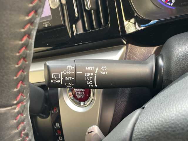 ホンダ Ｎ ＷＧＮ カスタム G ターボパッケージ 愛知県 2015(平27)年 5.5万km プレミアムホワイトパール 衝突軽減システム/純正ナビ/ハーフレザー/クルーズコントロール/ワンセグ/CD DVD/Bluetooth/バックカメラ/純正アルミホイール/LEDヘッドライト/パドルシフト/ETC/ステアリングスイッチ/スマートキー/プッシュスタート