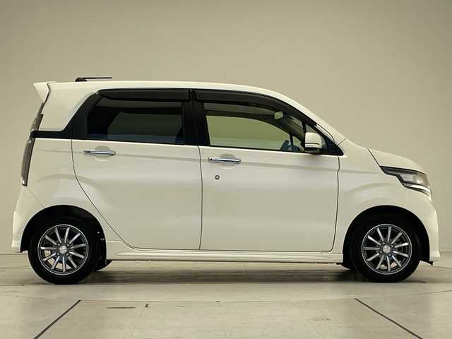 ホンダ Ｎ ＷＧＮ カスタム G ターボパッケージ 愛知県 2015(平27)年 5.5万km プレミアムホワイトパール 衝突軽減システム/純正ナビ/ハーフレザー/クルーズコントロール/ワンセグ/CD DVD/Bluetooth/バックカメラ/純正アルミホイール/LEDヘッドライト/パドルシフト/ETC/ステアリングスイッチ/スマートキー/プッシュスタート