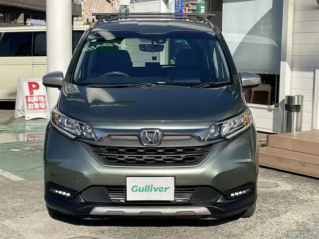 ホンダ フリード＋ クロスター ホンダセンシング 神奈川県 2020(令2)年 4.6万km シルバーミストグリーンM ワンオーナー/社外メモリナビ/　（CD・DVD・Bluetooth）/フルセグTV/両側パワースライドドア/バックカメラ/ホンダセンシング/ハーフレザーシート/前席シートヒーター/デジタルインナーミラー/前後ドライブレコーダー/ビルトインETC/LEDヘッドライト/LEDフォグライト/純正15インチAW/スマートキー×2/保証書/取扱説明書