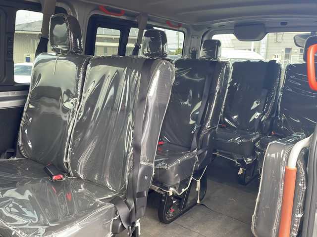 日産 キャラバン DX 鹿児島県 2012(平24)年 11.6万km ブリリアントシルバー 法人ワンオーナー/純正メモリーナビ/ワンセグ/リアエアコン/前方ドライブレコーダー/リモコンキー/ヘッドライトレベライザー/電格ミラー/オートステップ/10人乗り/スペアキー/純正フロアマット