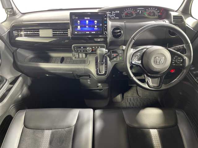 ホンダ Ｎ ＢＯＸ カスタム L ターボ 神奈川県 2022(令4)年 1.5万km プラチナホワイトパール 純正8型SDナビゲーション【VXU-227NBi】/AM FM フルセグ Bluetooth AppleCarPlay /バックカメラ/両側パワースライドドア/ホンダセンシング/アダプティブクルーズコントロール/シートヒーター/ETC/ドライブレコーダー/純正フロアマット/ステアリングスイッチ/スマートキー/スペアキー/LEDヘッドライト/オートライト/純正15インチアルミホイル/ドアバイザー/レーントレーシングアラート/クリアランスソナー