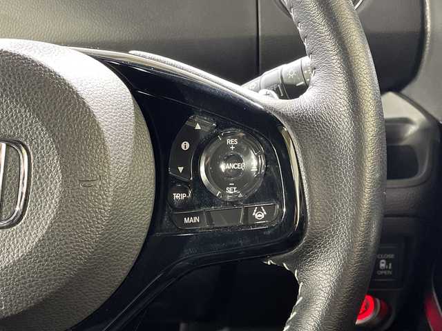 ホンダ Ｎ ＢＯＸ カスタム L ターボ 神奈川県 2022(令4)年 1.5万km プラチナホワイトパール 純正8型SDナビゲーション【VXU-227NBi】/AM FM フルセグ Bluetooth AppleCarPlay /バックカメラ/両側パワースライドドア/ホンダセンシング/アダプティブクルーズコントロール/シートヒーター/ETC/ドライブレコーダー/純正フロアマット/ステアリングスイッチ/スマートキー/スペアキー/LEDヘッドライト/オートライト/純正15インチアルミホイル/ドアバイザー/レーントレーシングアラート/クリアランスソナー