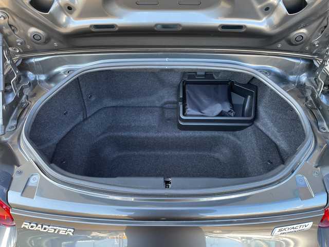 マツダ ロードスター ＲＦ RS 愛知県 2019(令1)年 1.5万km マシーングレープレミアムM ワンオーナー/ハードトップ電動オープン/純正メモリナビ・フルセグＴＶ/ＣＤ・ＤＶＤ・Ｂｌｕｅｔｏｏｔｈ再生/バックカメラ/LEDヘッドライト/クルーズコントロール/ハーフレザーシート/ステアリングスイッチ/ドライブレコーダー/ETC/シートヒーター