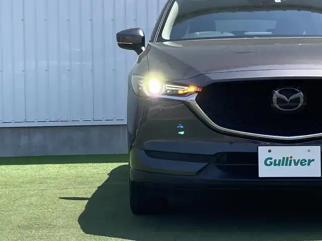 マツダ ＣＸ－５ XD プロアクティブ 香川県 2017(平29)年 2.7万km マシーングレープレミアムM 衝突軽減ブレーキ/マツダコネクトSDナビ/サイド＆バックカメラ/アダプティブクルーズコントロール/レーンキープアシスト/ブラインドスポットモニター/スマートキー/前後コーナーセンサー/純正19インチアルミホイール/純正LEDヘッドライト/純正ドライブレコーダー/純正ETC/ブレーキオートホールド/本革巻きステアリング/サイド＆カーテンエアバッグ/取扱説明書