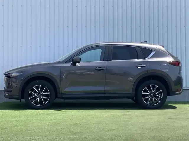 マツダ ＣＸ－５ XD プロアクティブ 香川県 2017(平29)年 2.7万km マシーングレープレミアムM 衝突軽減ブレーキ/マツダコネクトSDナビ/サイド＆バックカメラ/アダプティブクルーズコントロール/レーンキープアシスト/ブラインドスポットモニター/スマートキー/前後コーナーセンサー/純正19インチアルミホイール/純正LEDヘッドライト/純正ドライブレコーダー/純正ETC/ブレーキオートホールド/本革巻きステアリング/サイド＆カーテンエアバッグ/取扱説明書