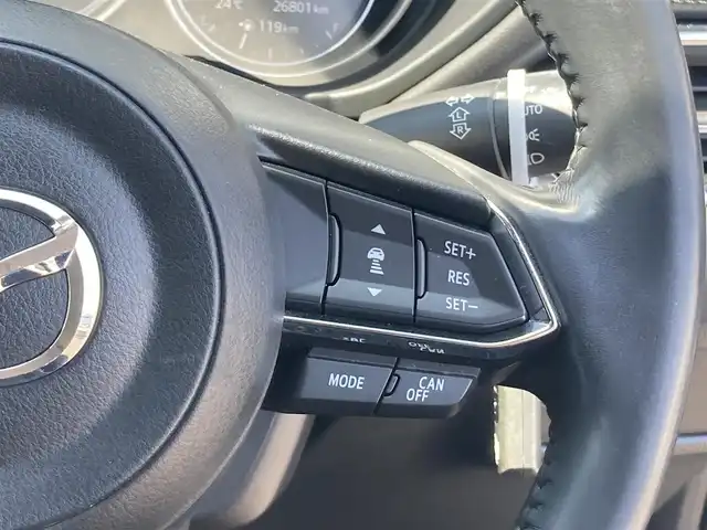 マツダ ＣＸ－５ XD プロアクティブ 香川県 2017(平29)年 2.7万km マシーングレープレミアムM 衝突軽減ブレーキ/マツダコネクトSDナビ/サイド＆バックカメラ/アダプティブクルーズコントロール/レーンキープアシスト/ブラインドスポットモニター/スマートキー/前後コーナーセンサー/純正19インチアルミホイール/純正LEDヘッドライト/純正ドライブレコーダー/純正ETC/ブレーキオートホールド/本革巻きステアリング/サイド＆カーテンエアバッグ/取扱説明書