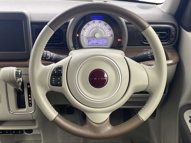スズキ ラパン ＬＣ X 栃木県 2022(令4)年 0.7万km ソフトベージュメタリック スズキセーフティサポート/・デュアルカメラブレーキサポート/・誤発進抑制機能/・車線逸脱抑制機能/・車線逸脱警報機能/・ふらつき警報機能/・先行車発進お知らせ機能/・標識認識機能/・ハイビームアシスト/純正14インチAW/ハーフレザーシート/シートヒーター/USBソケット/オートライト/LEDライト/プッシュスタート/スマートキー