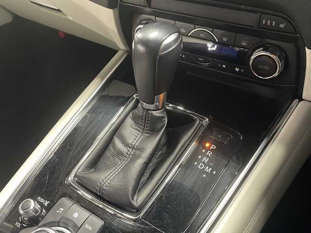 マツダ ＣＸ－８ XD Lパッケージ 愛知県 2018(平30)年 4.4万km スノーフレイクホワイトパールマイカ ワンオーナー/BOSEサウンドシステム/ホワイトレザーシート6人乗り/衝突被害軽減ブレーキ/電動リアゲート/ETC/キャプテンシート/純正メーカーナビ/バックカメラ・左サイドカメラ/TV/ルーフレール/レーダークルーズコントロール/ブラインドスポットモニター/メモリー機能付パワーシート/全席シートヒーター/ステアリングヒーター/サンシェード/純正LEDヘッドライト/オートマチックハイビーム/ダブルエアコン/純正アルミホイール/保証書/取説