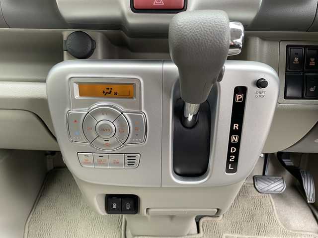 スズキ エブリィ ワゴン PZターボ 福島県 2023(令5)年 0.8万km クールカーキPM 4WDターボ/片側パワースライドドア/リヤパーキングソナー/D席シートヒーター/フォグランプ/衝突被害軽減ブレーキ/アイドリングストップ