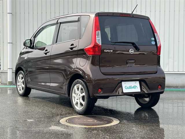 日産 デイズ J 兵庫県 2016(平28)年 7.1万km モカブラウンP 社外ナビ/（フルセグ/Bluetooth/CD/DVD/SD）/ETC/スタッドレスタイヤ4個搭載/社外14インチアルミホイール/リモコンキー/ハロゲンライト/純正フロアマット