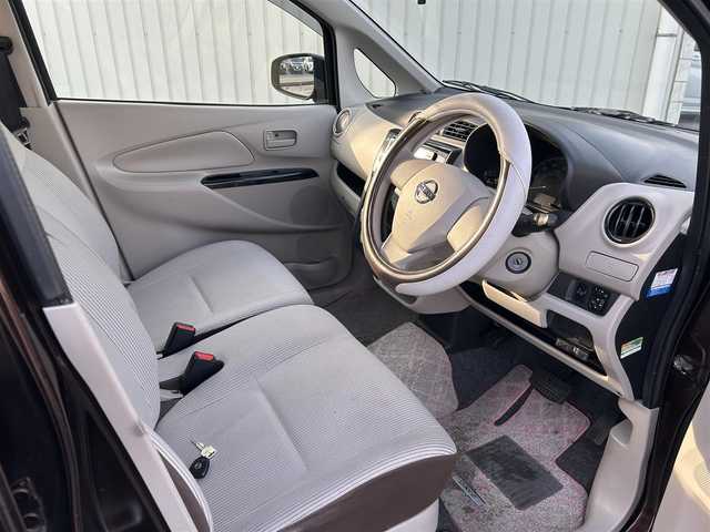 日産 デイズ J 兵庫県 2016(平28)年 7.1万km モカブラウンP 社外ナビ/（フルセグ/Bluetooth/CD/DVD/SD）/ETC/スタッドレスタイヤ4個搭載/社外14インチアルミホイール/リモコンキー/ハロゲンライト/純正フロアマット