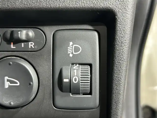 ホンダ フリード ハイブリット 大阪府 2012(平24)年 6.4万km プレミアムホワイトパール 純正ナビ(FM/AM/CD再生) バックカメラ ETC 片側パワースライドドア オートエアコン 横滑り防止 ヘッドライトレベライザー リモコンキー USB