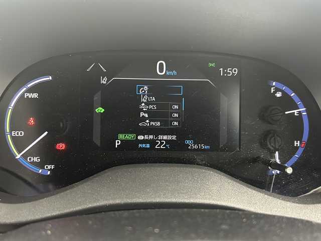 トヨタ ヤリスクロス ハイブリッド Z 愛知県 2023(令5)年 2.6万km プラチナホワイトパールマイカ 純正8型ディスプレイオーディオナビ/【フルセグ/Bluetooth/AppleCarPlay】/全方位カメラ　/ビルトインＥＴＣ　/ドライブレコーダー　/トヨタセーフティセンス/・衝突軽減ブレーキ　/・レーンキープアシスト/・オートマチックハイビーム/レーダークルーズコントロール/アイドリングストップ/ステアリングヒーター/LEDヘッドライト/オートライト/禁煙車