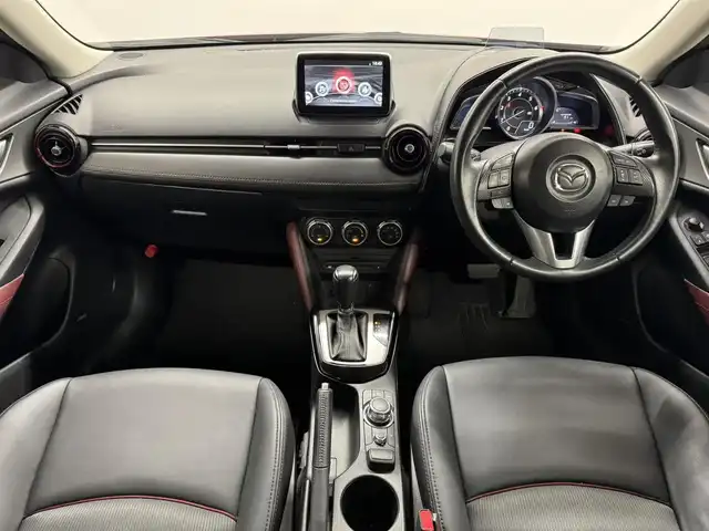 マツダ ＣＸ－３ XD ツーリング 三重県 2015(平27)年 6.3万km ソウルレッドプレミアムメタリック 1.5 ディーゼルターボ/FF/MTモード付フロア6AT/純正 7インチナビ/（AM/FM/aha/Stitcher/Bluetooth/USB/AUX/【OP】CD/DVD/TV）/バックカメラ/BOSEサウンドシステム（7スピーカー）/ビルトイン ETC/安全/・【OP】スマートブレーキサポート［SBS］/・スマートシティブレーキサポート［SCBS］/・【OP】車線逸脱警報システム［LDWS］/・【OP】マツダレーダークルーズコントロール［MRCC］/・【OP】ハイビームコントロールシステム［HBC］/・ブラインドスポットモニタリング［BSM］/装備/・ハーフレザーシート/・オートエアコン/・オートライト/・LEDヘッドライト/・オートワイパー/・アクティブドライビングディスプレイ/・プッシュスタート/・電動格納ドアミラー/・純正18inAW/・アドバンストキーx2