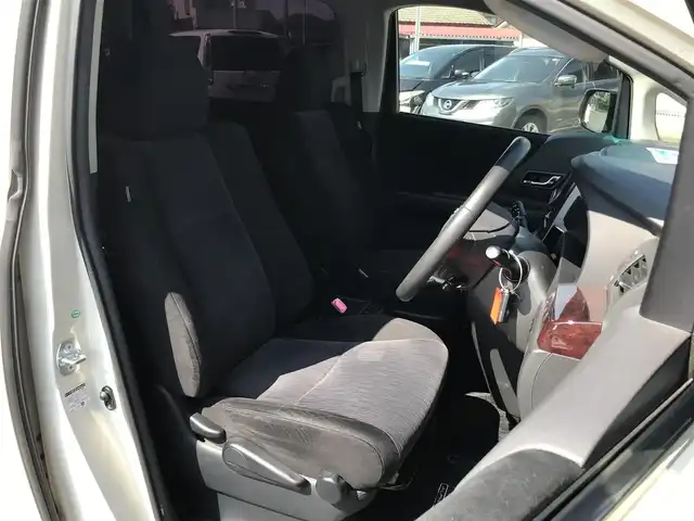 トヨタ アルファード 240S 栃木県 2012(平24)年 6万km ゴールドパールクリスタルシャイン 株)IDOMが運営する【じしゃロン小山店】の自社ローン専用車両になります。こちらは現金またはオートローンご利用時の価格です。自社ローンご希望の方は別途その旨お申付け下さい//社外フルセグナビ/（CD/DVD/AM/FMラジオ）/(Bluetooth)/スマートキー/プッシュスタート/バックカメラ/ＥＴＣ/両側パワースライドドア/クルーズコントロール/コーナーセンサー/サンルーフ/ステアリングリモコン/電動格納ドアミラー/パワーウインドウ/防眩ミラー/オートライト