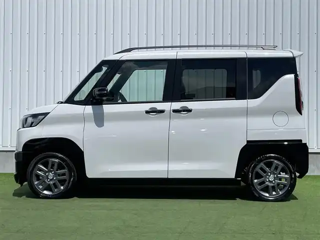 三菱 デリカミニ T プレミアム リミテッド ED 香川県 2025(令7)年 0.1千km シルキーホワイト 登録時走行距離：6km/9型ディスプレイオーディオ/マルチアラウンドモニター/両側パワースライドドア/レーダークルーズコントロール/ステアリングリモコン/ステアリングヒーター/パドルシフト/電動格納ウィンカーミラー/プッシュスタート/スマートキー/スペアキー