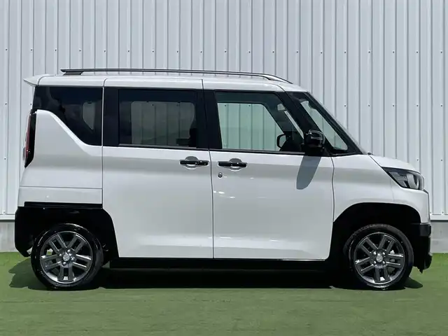 三菱 デリカミニ T プレミアム リミテッド ED 香川県 2025(令7)年 0.1千km シルキーホワイト 登録時走行距離：6km/9型ディスプレイオーディオ/マルチアラウンドモニター/両側パワースライドドア/レーダークルーズコントロール/ステアリングリモコン/ステアリングヒーター/パドルシフト/電動格納ウィンカーミラー/プッシュスタート/スマートキー/スペアキー