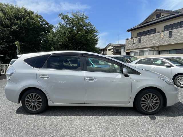 トヨタ プリウス α G チューンブラック 千葉県 2014(平26)年 9.3万km シルバーM 純正ディーラーナビ(AM/FM/CD/DVD/BT/フルセグ)/クルーズコントロール/バックカメラ/ステアリングリモコン/ヘッドライトウォッシャー/HIDヘッドライト/電動格納ミラー/純正フロアマット/ドアバイザー/ETC/プッシュスタート