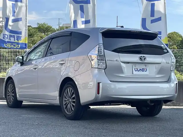 トヨタ プリウス α G チューンブラック 兵庫県 2014(平26)年 9.3万km シルバーM (株)IDOMが運営する【じしゃロン神戸名谷店】の自社ローン専用車両になりますこちらは現金またはオートローンご利用時の価格です。自社ローンご希望の方は別途その旨お申付け下さい。純正ディーラーナビ(AM/FM/CD/DVD/BT/フルセグ)/クルーズコントロール/バックカメラ/ステアリングリモコン/ヘッドライトウォッシャー/HIDヘッドライト/電動格納ミラー/純正フロアマット/ドアバイザー/ETC/プッシュスタート