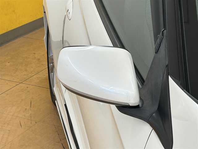 ホンダ ＣＲ－Ｚ α 群馬県 2011(平23)年 8.6万km プレミアムホワイトパール GRANZENエアロ/GRANZENフロアマット/社外メモリナビ/　　CD/DVD/BT/フルセグ/USB/iPod/HDMI/AUX/バックカメラ/クルーズコントロール/HIDオートライト/純正16インチAW/ドライブレコーダー/パドルシフト/ステアリングスイッチ/横滑り防止装置/スマートキー/ビルトインETC