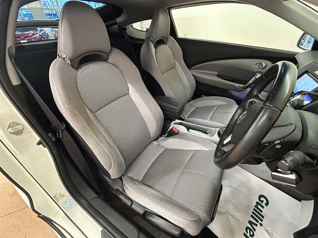 ホンダ ＣＲ－Ｚ α 群馬県 2011(平23)年 8.6万km プレミアムホワイトパール GRANZENエアロ/GRANZENフロアマット/社外メモリナビ/　　CD/DVD/BT/フルセグ/USB/iPod/HDMI/AUX/バックカメラ/クルーズコントロール/HIDオートライト/純正16インチAW/ドライブレコーダー/パドルシフト/ステアリングスイッチ/横滑り防止装置/スマートキー/ビルトインETC