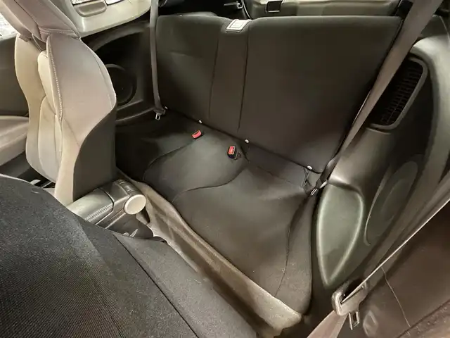 ホンダ ＣＲ－Ｚ α 群馬県 2011(平23)年 8.6万km プレミアムホワイトパール GRANZENエアロ/GRANZENフロアマット/社外メモリナビ/　　CD/DVD/BT/フルセグ/USB/iPod/HDMI/AUX/バックカメラ/クルーズコントロール/HIDオートライト/純正16インチAW/ドライブレコーダー/パドルシフト/ステアリングスイッチ/横滑り防止装置/スマートキー/ビルトインETC