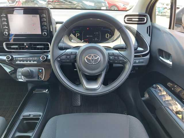 トヨタ アクア G 東京都 2021(令3)年 2.7万km クリアベージュメタリック 純正ディスプレイオーディオ/パノラミックビューモニター/フルセグ/ビルトインETC/AC100V/コーナーセンサー/スマートキー/トヨタセーフティセンス/プリクラッシュセーフティ/レーントレーシングアシスト/レーダークルーズコントロール/オートマチックハイビーム/ブラインドスポットモニター