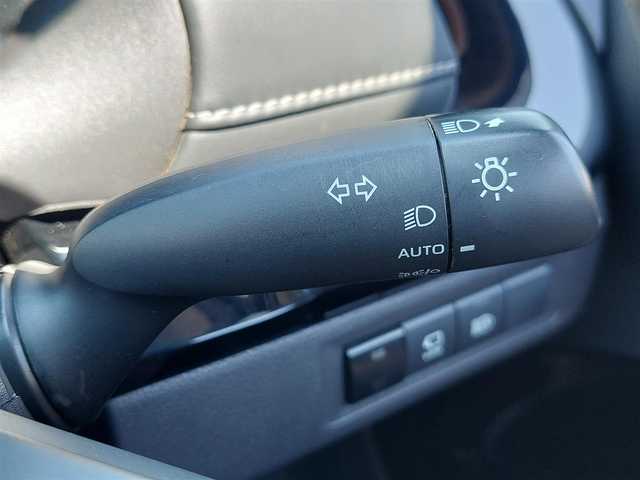 トヨタ アクア G 東京都 2021(令3)年 2.7万km クリアベージュメタリック 純正ディスプレイオーディオ/パノラミックビューモニター/フルセグ/ビルトインETC/AC100V/コーナーセンサー/スマートキー/トヨタセーフティセンス/プリクラッシュセーフティ/レーントレーシングアシスト/レーダークルーズコントロール/オートマチックハイビーム/ブラインドスポットモニター