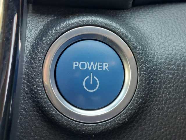 トヨタ アクア G 東京都 2021(令3)年 2.7万km クリアベージュメタリック 純正ディスプレイオーディオ/パノラミックビューモニター/フルセグ/ビルトインETC/AC100V/コーナーセンサー/スマートキー/トヨタセーフティセンス/プリクラッシュセーフティ/レーントレーシングアシスト/レーダークルーズコントロール/オートマチックハイビーム/ブラインドスポットモニター