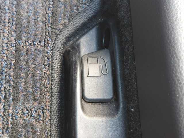 トヨタ アクア G 東京都 2021(令3)年 2.7万km クリアベージュメタリック 純正ディスプレイオーディオ/パノラミックビューモニター/フルセグ/ビルトインETC/AC100V/コーナーセンサー/スマートキー/トヨタセーフティセンス/プリクラッシュセーフティ/レーントレーシングアシスト/レーダークルーズコントロール/オートマチックハイビーム/ブラインドスポットモニター