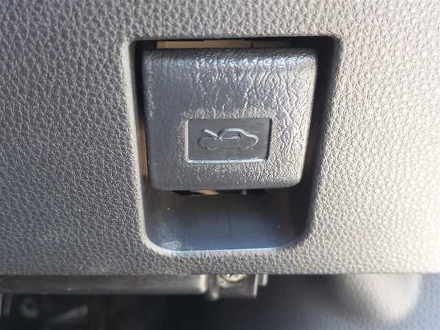 トヨタ アクア G 東京都 2021(令3)年 2.7万km クリアベージュメタリック 純正ディスプレイオーディオ/パノラミックビューモニター/フルセグ/ビルトインETC/AC100V/コーナーセンサー/スマートキー/トヨタセーフティセンス/プリクラッシュセーフティ/レーントレーシングアシスト/レーダークルーズコントロール/オートマチックハイビーム/ブラインドスポットモニター