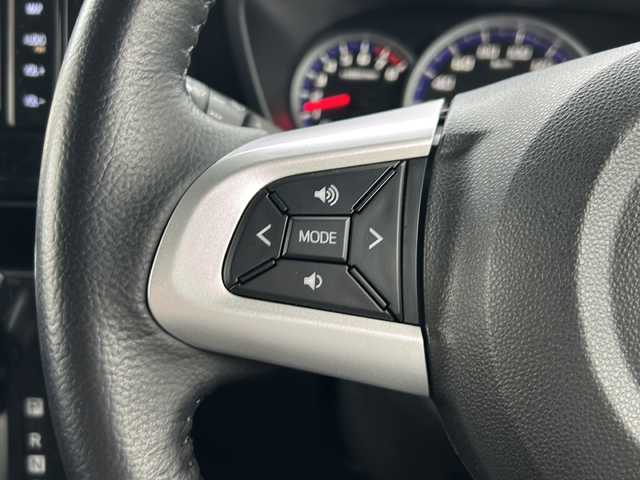 トヨタ タンク カスタムG 青森県 2020(令2)年 0.7万km レーザーブルークリスタルシャイン ・4WD/・純正SDナビディーラーOP/・フルセグTV/・CD/DVD/BT/AM/FM/・両側パワースライドドア/・衝突軽減装置/・横滑り防止装置/・クルーズコントロール/・バックカメラ/・ドライブレコーダー/・ビルトインETC2.0/・LEDヘッドライト/・オートマチックハイビーム/・プッシュスタート/・スマートキー/・スペアキー/・純正フロアマット/・純正ドアバイザー