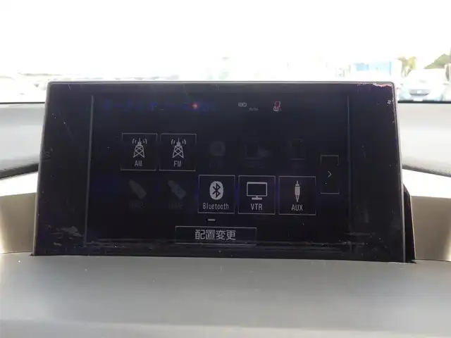 レクサス ＮＸ 200t 千葉県 2014(平26)年 6万km ソニックチタニウム Lexus Safety System+/・プリクラッシュセーフティ/・レーンディパーチャーアラート/・オートハイビーム/・レーダークルーズコントロール/パワーバックドア/前席パワーシート/ハーフレザーシート/純正SDナビ/地デジTV/【DVD/CD再生機能　Bluetooth接続】/サイド/バックカメラ/ドライブレコーダー（前後撮影）/革巻きステアリング/ステアリングスイッチ/パドルシフト/ETC/LEDヘッドライト/フォグライト/ウインカーミラー/純正17インチアルミホイル/サイド/カーテンエアバッグ/スマートキー