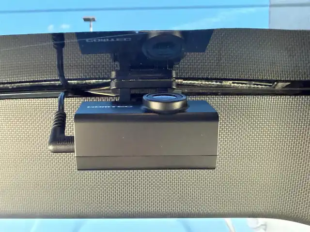 トヨタ ヴォクシー ZS 煌Ⅱ 兵庫県 2019(令1)年 3.6万km イナズマスパーキングブラックガラスフレーク 社外8インチナビ（Bluetooth接続/AM/FM/CD/DVD/フルセグTV）/社外ビルトインETC/バックカメラ/クルーズコントロール/両側パワースライドドア/トヨタセーフティセンス/純正16インチアルミホイール/スマートキー/前後ドライブレコーダー/コーナーセンサー/レーンキープアシスト/横滑り防止装置/盗難防止装置/衝突被害軽減システム/オートマチックハイビーム