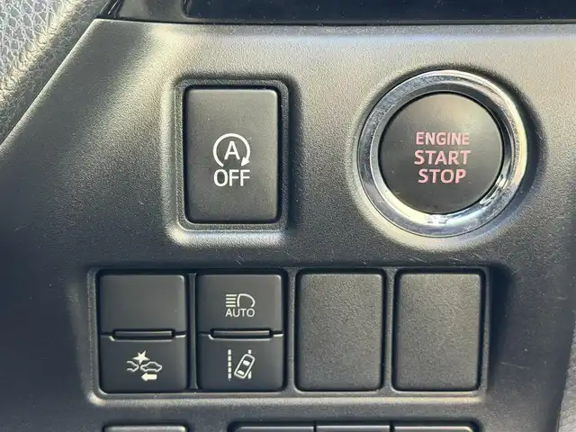 トヨタ ヴォクシー ZS 煌Ⅱ 兵庫県 2019(令1)年 3.6万km イナズマスパーキングブラックガラスフレーク 社外8インチナビ（Bluetooth接続/AM/FM/CD/DVD/フルセグTV）/社外ビルトインETC/バックカメラ/クルーズコントロール/両側パワースライドドア/トヨタセーフティセンス/純正16インチアルミホイール/スマートキー/前後ドライブレコーダー/コーナーセンサー/レーンキープアシスト/横滑り防止装置/盗難防止装置/衝突被害軽減システム/オートマチックハイビーム