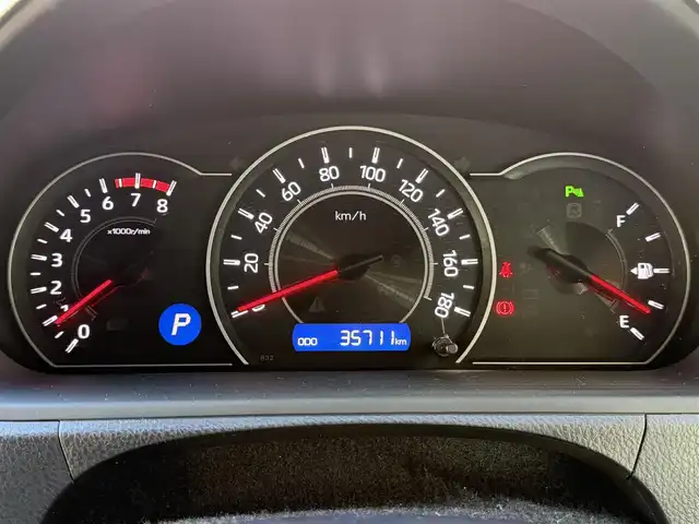 トヨタ ヴォクシー ZS 煌Ⅱ 兵庫県 2019(令1)年 3.6万km イナズマスパーキングブラックガラスフレーク 社外8インチナビ（Bluetooth接続/AM/FM/CD/DVD/フルセグTV）/社外ビルトインETC/バックカメラ/クルーズコントロール/両側パワースライドドア/トヨタセーフティセンス/純正16インチアルミホイール/スマートキー/前後ドライブレコーダー/コーナーセンサー/レーンキープアシスト/横滑り防止装置/盗難防止装置/衝突被害軽減システム/オートマチックハイビーム