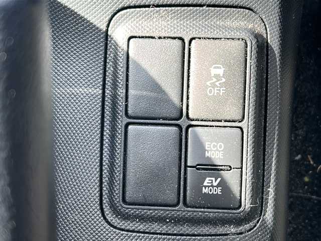 トヨタ アクア S スタイルブラック 愛知県 2020(令2)年 1.4万km ホワイトパールクリスタルシャイン /禁煙車//ワンオーナー//純正SDナビ・フルセグTV/　(NSZT-W68T)//パノラミックビューモニター//ビルトインETC//ドライブレコーダー//LEDオートライト//トヨタセーフティセンス//プリクラッシュセーフティ//レーンディパーチャーアラート//オートマチックハイビーム//ステアスイッチ//ECO.EVモード//ドアバイザー//純正フロアマット//ISOFIX//新車保証書//取扱説明書//スペアキー