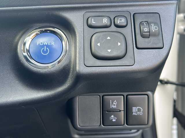 トヨタ アクア S スタイルブラック 愛知県 2020(令2)年 1.4万km ホワイトパールクリスタルシャイン /禁煙車//ワンオーナー//純正SDナビ・フルセグTV/　(NSZT-W68T)//パノラミックビューモニター//ビルトインETC//ドライブレコーダー//LEDオートライト//トヨタセーフティセンス//プリクラッシュセーフティ//レーンディパーチャーアラート//オートマチックハイビーム//ステアスイッチ//ECO.EVモード//ドアバイザー//純正フロアマット//ISOFIX//新車保証書//取扱説明書//スペアキー