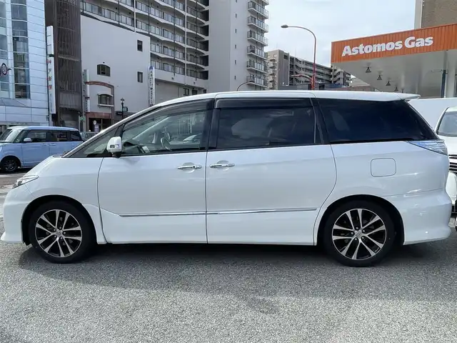 トヨタ エスティマ アエラス プレミアムエディション 兵庫県 2014(平26)年 11.4万km ホワイトパールクリスタルシャイン (株)IDOMが運営する【じしゃロン西宮店】の自社ローン対象車両になります。こちらは現金ご利用時の価格です。自社ローンご希望の方は別途その旨お申付け下さい。/＊両側パワースライドドア/＊フルセグテレビ/＊バックカメラ/＊ETC/＊ハーフレザーシート/＊リアスポイラー/＊１８インチアルミ