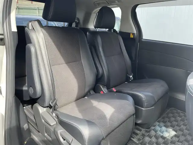 トヨタ エスティマ アエラス プレミアムエディション 兵庫県 2014(平26)年 11.4万km ホワイトパールクリスタルシャイン (株)IDOMが運営する【じしゃロン西宮店】の自社ローン対象車両になります。こちらは現金ご利用時の価格です。自社ローンご希望の方は別途その旨お申付け下さい。/＊両側パワースライドドア/＊フルセグテレビ/＊バックカメラ/＊ETC/＊ハーフレザーシート/＊リアスポイラー/＊１８インチアルミ