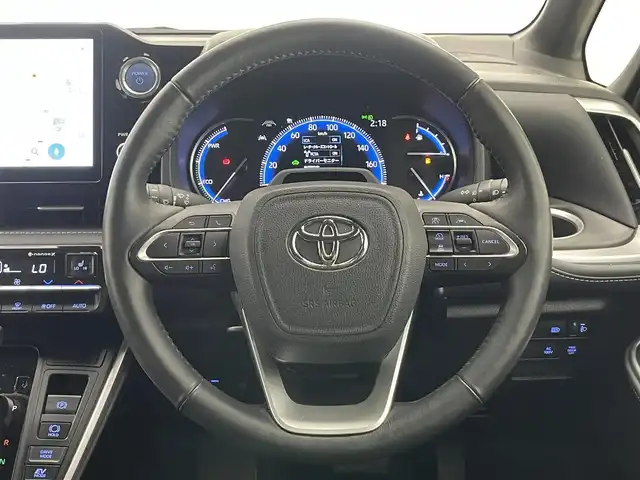 トヨタ ノア ハイブリッド S－Z 愛知県 2023(令5)年 3.5万km アティチュードブラックマイカ 純正１０．５型ナビ　ＢＳＭ　禁煙車　快適利便Ｈｉｇｈ　ＤＶＤデッキ　シートヒーター　ハンドルヒーター　電動リアゲート　両側パワスラ　ＡＣ１００Ｖ電源　前後ドラレコ　セーフティセンス　衝突軽減　ＬＥＤオートライト　フォグランプ　追従クルコン　コーナーセンサー　フォグランプ　USB　タイプC　オットマン　ハーフレザー　電動パーキング　オートホールド