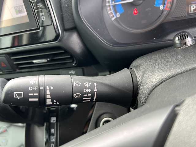 日産 ルークス ハイウェイスター X 岐阜県 2020(令2)年 3.5万km スパークリングレッド/ブラック 登録時走行距離34663km/純正9インチナビ（MM319D-L）/フルセグテレビ/全方位モニター・バックカメラ/両側パワースライドドア/ドライブレコーダー/純正フロアマット/純正アルミホイール/USB/Bluetooth/オートエアコン/プッシュスタート/スマートキー/スペアキー/LEDヘッドライト/オートライト/レーンキープアシスト/横滑り防止装置/盗難防止装置