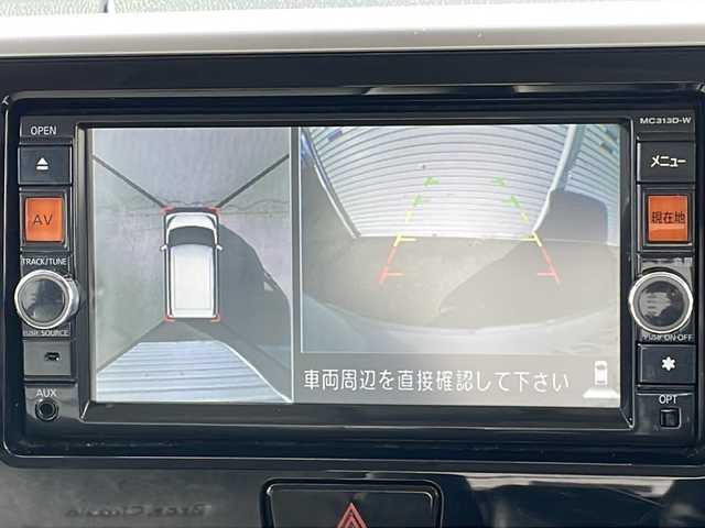 車両画像11