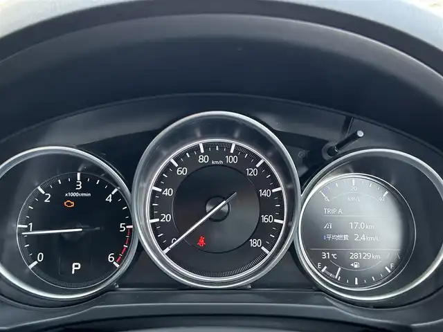 マツダ ＣＸ－８ XD ブラックトーンエディション 茨城県 2022(令4)年 2.9万km ポリメタルグレーM 純正メモリーナビ/ BTオーディオ フルセグTV USB/全方位カメラ/電動バックドア/BOSEサウンドシステム/ブラインドスポットモニター/レーダークルーズコントロール/レーンキープアシスト/SBS SCBS/コーナーセンサー/オート電子パーキング/ヘッドアップディスプレイ/前席2列目シートヒーター/前席パワーシート/運転席2メモリシート/ステアリングヒーター/オートLEDヘッドライト/オートワイパー/純正フロアマット/ETC
