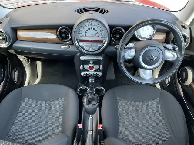 ＭＩＮＩ ミニ クーパー 道東・釧路十勝 2007(平19)年 6.8万km ワイン／銀 純正オーディオ/純正マット/スペアキ－1本/純正アルミホイール積み込み