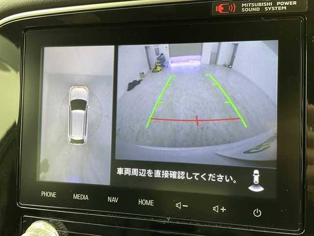 三菱 アウトランダー ＰＨＥＶ Sエディション 宮城県 2019(令1)年 6.2万km アメジストブラック/シルキーホワイト サンルーフ/マルチアラウンドモニター/e-Assist/・アダプティブクルーズコントロール/・衝突被害軽減ブレーキ/・車線逸脱防止機能/・踏み間違い防止アシスト/・オートマチックハイビーム/純正ディスプレイオーディオ/(AM.FM.BT.USB)/フルセグTV/AC100V電源/前席パワーシート/前席シートヒーター/革巻ステアリング/ステアリングヒーター/ステアリングスイッチ/パドルシフト/パワーバックドア/LEDヘッドライト/LEDフォグランプ/純正フロアマット/純正18インチAW